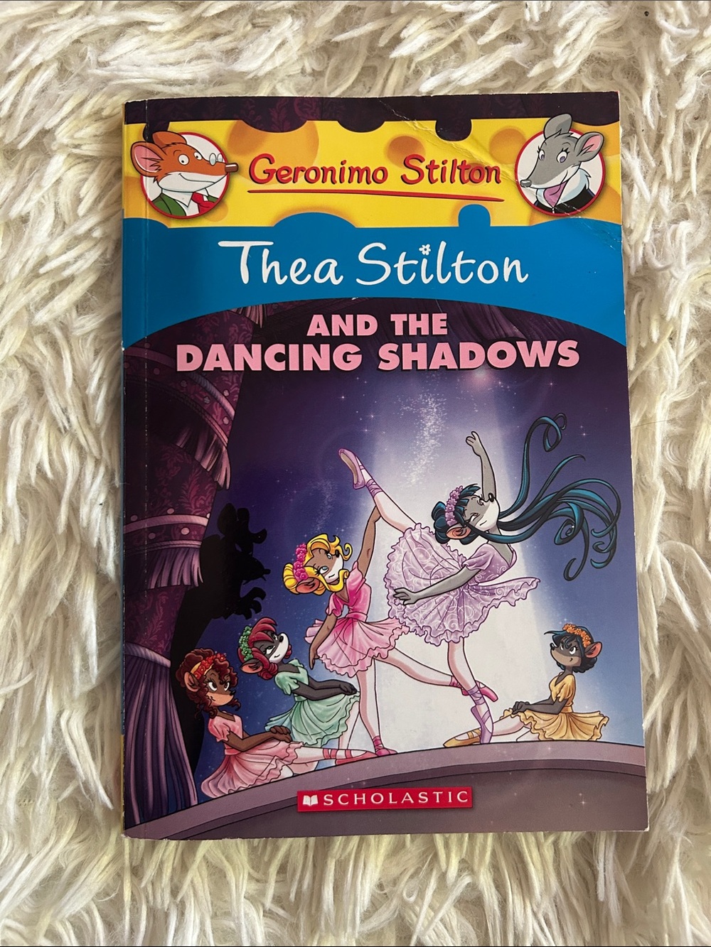 Thea Stilton the Dancing Shadows, purple ballerina graphic novel